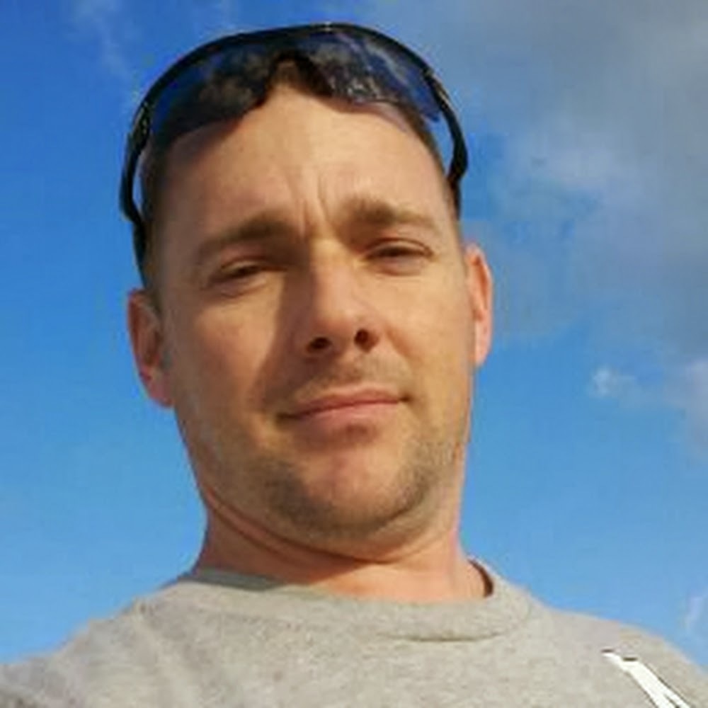 Meet your Posher, Bradley